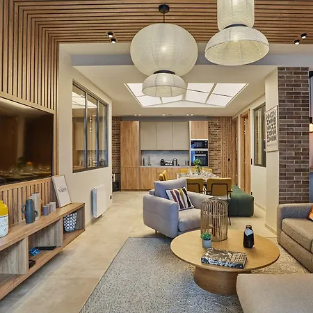 Exceptional 4bdr 10p Near Montmartre *