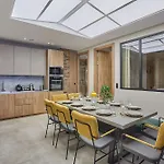Exceptional 4bdr 10p Near Montmartre *